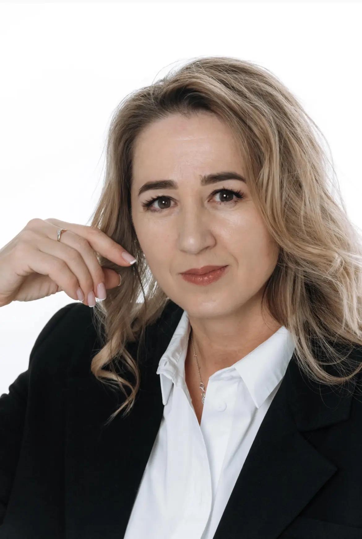 Лариса Стрелкова